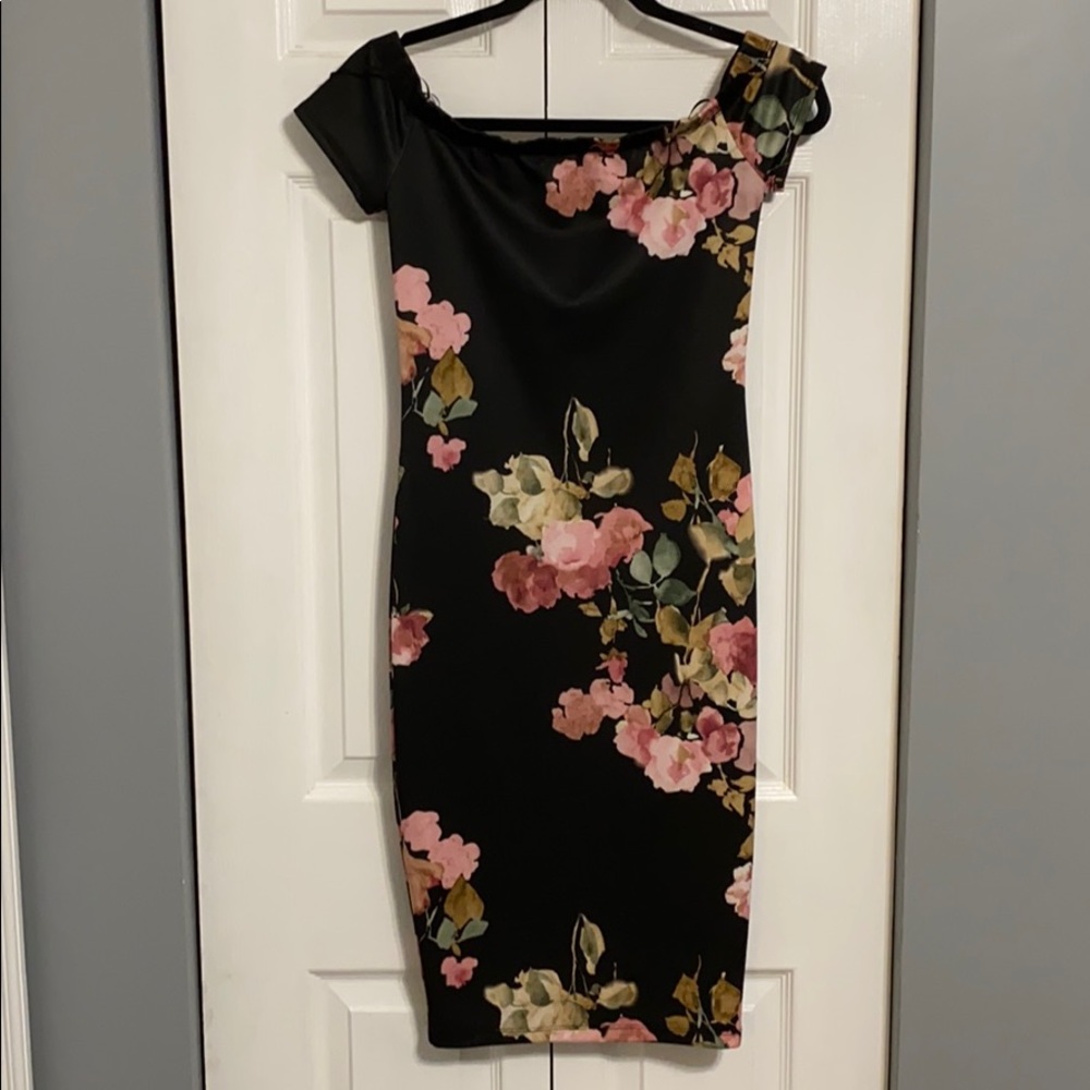 Windsor brand, off the shoulder dress